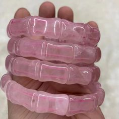 Bangle Diy, Bangles Diy, Mode Hippie, Gemstone Bangle, Wrist Jewelry, Jewelry Diy Bracelets, Rose Quartz Bracelet