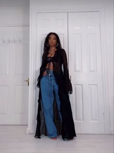 90s Fashion Inspo Aesthetic, Maxi Two Piece Set, Soho Outfits Nyc, Temptress Aesthetic Outfits, Layered Outfits Black Women, Art Museum Date Outfit Winter, Gothic Fashion Black Women, Divine Feminine Style, Aquarius Venus Aesthetic Style