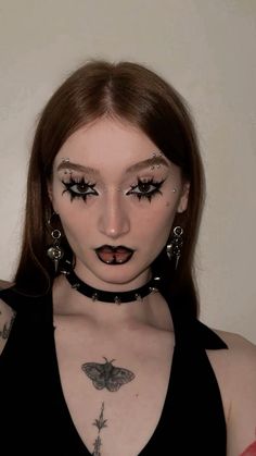 Funky Makeup, Going Out Makeup, Rave Makeup, Smink Inspiration, Cool Makeup Looks, Eye Makeup Designs