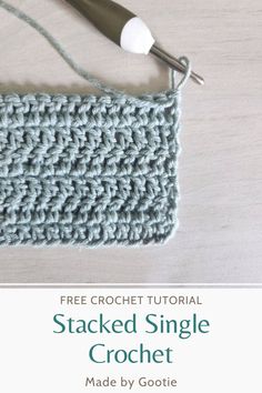 Learn how to crochet straight edges with the Stacked Single Crochet stitch replaces the turning chains and creates straight edges to your crochet edges. You will learn how to crochet straight edges with this easy to follow step-by-step photo tutorial Stacked Single Crochet, Crochet Help, Beginners Crochet, Crochet Fun, The Turning