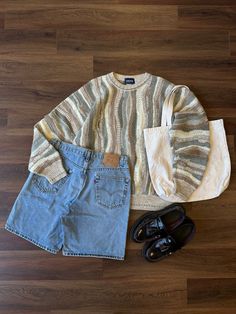 Cute Thrifty Outfits, 2024 Vintage Style, Streetwear Thrifted Outfits, Denim Fall 2023, Men’s Summer Vintage Outfits, Thrift Clothes Outfits, Vintage Streetwear Outfits, Outfit Ideas Aesthetic Vintage, Spring Vintage Outfits