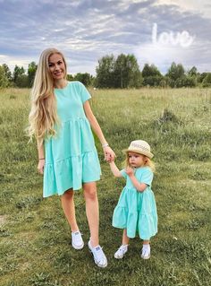 Hi lovely Mothers! Mother daughter dress ❤ Mommy and me outfits. Now you can match your little one in these amazing comfortable matching Mommy and me dress. ITEM DESCRIPTION * Fit Type: True to Size. * Fabric has stretch. Comfortable to wear. * Material: 92% cotton, 8% elastane. * Light turquoise color All the dresses that I make are not only elegant and stylish, but also very comfortable and easy to wear. You can wear them for a special celebration, but can also be worn with sneaker on a daily Dress Mother And Daughter, Mother Daughter Outfits For Pictures, Cute Cotton Dresses For Day Out, Cute Cotton Midi Dress For Summer, Cute Cotton Midi Summer Dress, Cute Cotton Knee-length Dress, Cute Cotton Midi Dress, Cute Knee-length Cotton Dress, Casual Cotton Dresses With Matching Set