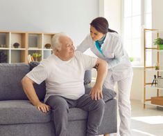 What are the Benefits of a Live-in Caregiver? Senior Assisted Living, Doctor Help, Caregiver Burnout, Home Health Aide, Skilled Nursing Facility, Medication Management, Health Screening, Elderly Care