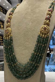 Beads Haram Indian, Indian Beads Jewellery Design, Emerald Beads Jewellery, Elegant Handmade Green Temple Necklace, Green Gemstone Beads Temple Jewelry Necklace, Luxury Green Pearl Temple Jewelry Necklace, Green Beads Long Haram Gold, Green Beads Long Haram, Emerald Haram