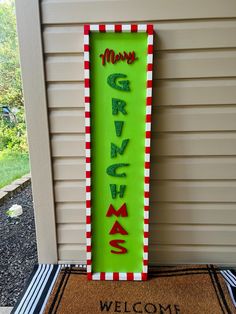 a welcome sign on the front door of a house that says happy gravy's