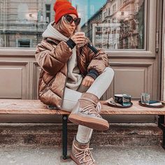 Inuikii Boots Street Style, Inuikii Outfit, Inuikii Boots Outfit, Inuikii Boots, Ski Attire, Winter Ootd, 2024 Ideas, Ootd Winter, Classic Sneakers