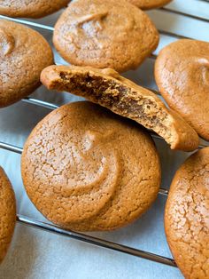 some cookies are sitting on a cooling rack