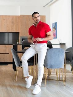 Red Shirt Outfit Ideas, Red Polo Shirt Outfit Men, Red Shirt Outfit, Red Shirt Outfits, Red Checked Shirt, Polo Shirt Outfits, Mens Casual Outfits Summer, Outfits Hombre, Red Polo