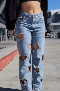 Fashionista Clothes, Embellished Jeans, Fashion Attire, Refashion Clothes, Really Cute Outfits, Mode Inspiration, Teen Fashion Outfits, Pop Fashion