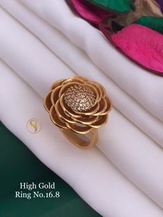 Gold Ring Designs Unique For Women, Panna Ring, Gold Kangan, 22k Gold Ring, Gold Finger Rings, Gold Jewelry Outfits