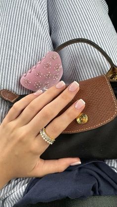 Bday Nails, Nail Coat, Elegant Nails, Nails Inspo, Nail Shapes, Perfect Nails, Wedding Nails, Nail Salon, Stylish Nails