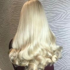 Stylist Fashion, Light Blonde Hair, Balayage Ombre, Extensions Hair, Favorite Hairstyles, Beautiful Long Hair, Aesthetic Hair