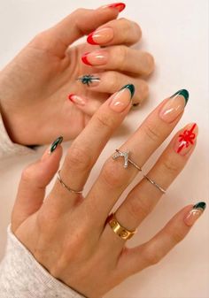 winter • christmas • holiday • nail designs • nails Simple Acrylic Nails, Winter Nail Designs, Short Acrylic Nails Designs, New Year's Nails, Xmas Nails, Christmas Nail Designs