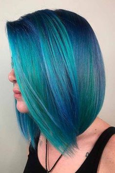 Medium Bob Haircuts, Haircuts Medium, Medium Bob Haircut, Bold Hair Color, Medium Bob, Teal Hair, Bright Hair, Funky Hairstyles