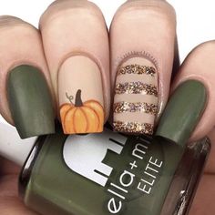 Pumpkin Nail Art, Nagellack Trends, Pumpkin Nails, Fall Nail Art Designs, Colorful Nails, Fall Acrylic Nails, Thanksgiving Nails, Halloween Nail Designs, Fall Nail Art