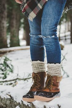 Winter Outfits Casual Cold, Countryside Fashion, Converse Style Women, Boots And Socks, Cute Christmas Outfits, Duck Boot, Fall Boots, Girl Boss Style