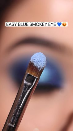 Blue Eyeshadow Makeup, Easy Glam, Blue Smokey Eye, Wedding Makeup Tutorial, Makeup Pictorial, Beginners Eye Makeup, Smokey Eye Tutorial, Eye Makeup Techniques, Makeup Artist Tips