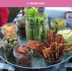 Adult Charcuterie Board, Caesar Drink, Rehearsal Brunch, Thanksgiving 2022, Party Food Themes, Bar Display