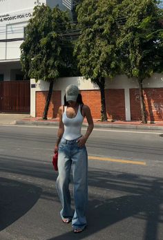 Elegante Casual, Looks Street Style, Moda Vintage, Fashion Streetwear, Basic Outfits, Look Casual, Looks Style