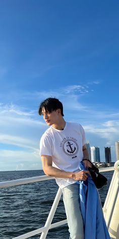 Jeno boyfriend material Jeno Wallpaper, Dream Boyfriend, Personal Fan, Aesthetic Editing Apps, Jaehyun Nct, Homescreen Wallpaper, Boyfriend Pictures, Aesthetic Girl, Boyfriend Material