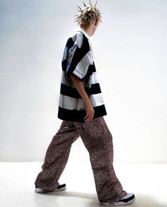 Futch Fashion, Popular People, Street Fashion, Harem Pants, Sketch, Gif, Street Style, Pants, Quick Saves