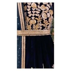 35 Likes, 0 Comments - Iv By Divya Snigdha (@ivbydivyasnigdha) on Instagram: “#WeddingGown #weddinggownjakarta #weddinggowndesigner #WeddingGownEmbellishments…” Western Outfit, Anarkali Gown, Designer Wedding Gowns, Indian Dress, Indo Western, Western Outfits, Anarkali