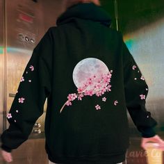 Enjoy this decorative sleeve piece from our 𝑺𝒂𝒌𝒖𝒓𝒂 𝑪𝒐𝒍𝒍𝒆𝒄𝒕𝒊𝒐𝒏 inspired by Sakura season!✧ Each sweatshirt is made per order! On demand purchases help reduce overproduction as well as over all waste to our environment! Thank you for making a thoughtful purchase ♡ ・❥・Made with medium-heavy fabric blend ・❥・50% cotton and 50% polyester ・❥・Ribbed knit collar ・❥・Front pocket ・❥・No itchy side seams ・❥・Made using 100% ethically grown US cotton ・❥・Double-needle stitching for durability ・❥・Unisex Sizing ᴏʀᴅᴇʀs ᴏᴜᴛsɪᴅᴇ ᴏғ ᴛʜᴇ ᴜɴɪᴛᴇᴅ sᴛᴀᴛᴇs ᴍᴀʏ ᴛᴀᴋᴇ 14-30 ᴅᴀʏs ᴛᴏ ᴀʀʀɪᴠᴇ. Reworked Hoodie, Moon Sweater, Sakura Season, Moon Hoodie, Blue Demon, Trendy Dress Outfits, Pink Moon, Art Dress, Classy Chic