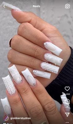 White Over White Nails, Winter Nail Ideas Coffin Shape, Frosty The Snowmen Nails, Christmas Nails With White Base, White Base Christmas Nails, White Blue Christmas Nails, White And Silver Holiday Nails, Frosted Christmas Nails, White Christmas Acrylics