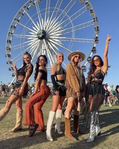 Sziget Festival Outfit, Stagecoach Outfits, Edm Rave Outfits, Outfit Coachella, Stagecoach Festival, Coachella Fits, Coachella Party, Coachella Vibes, Festival Mode