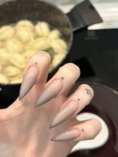 Alt Nails, La Nails, Gothic Nails, Goth Nails, Edgy Nails, Classy Acrylic Nails, Really Cute Nails, Vacation Nails