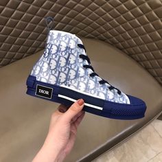 ��PRODUCT DETAILS��Includes Shipping bags, dustbag sleeper, care manual, booklet, tag. Blue High Tops, White High Tops, Women Men Shoes, Low Top Sneakers, Gucci Bags, Chandigarh, Men Shoes Size, Drop Shipping, Letter Logo