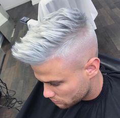 Professional Hair Dye, High Skin Fade, Hair Replacement Systems, Mens Hair Colour, Hair Color Unique, Platinum Hair, Corte De Cabelo Masculino