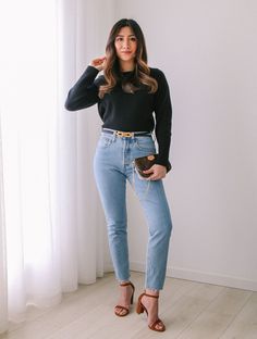 Casual Chique, Causal Outfits, Elegante Casual, Business Casual Outfits, Capsule Wardrobe, Crew Neck Sweater, Business Casual, Work Outfit, Fashion Blog