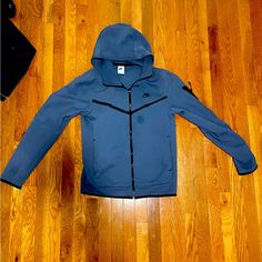 Two Nike Tech Fleece Hoodie Size Small Mens Black And Blue The Blue Has A Minor Stain In The Center Nike Tech Fleece Hoodie, Tech Fleece Hoodie, Nike Sweaters, Nike Tech Fleece, Nike Sweater, Nike Tech, A Minor, Tech Fleece, Fleece Hoodie