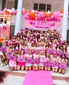 Lizzie Mcguire Bid Day, Girls Just Wanna Go Bid Day, Barbie Bid Day Theme, Pink Bid Day Theme, Bud Day Themes, Rush Week Themes, Golden Hour Bid Day, Barbie Bid Day