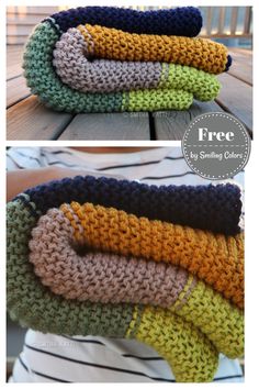 two pictures showing different colors of crocheted dishcloths on top of each other