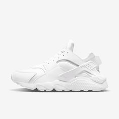 Built to fit your foot and designed for comfort, the Nike Air Huarache brings back the street-level favorite. Smooth leather on the upper mixes with super-breathable, perfectly shined neoprene-like fabric for easy styling. The low-cut collar and bootie-like construction keep it sleek and comfy. The iconic heel clip and stripped away branding keep the original '90s running look you love. Nike Air Huarache White, Nike Air Huarache Women, White Huaraches, Huaraches Shoes, Kyrie Irving, Nike Air Huarache, Air Huarache, Nike Air Max 270, Nike Shoes Women