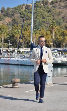 Blazer Beige, Man Style, Style Guide, Men's Style, Style Guides, Suit Jacket, Blazer