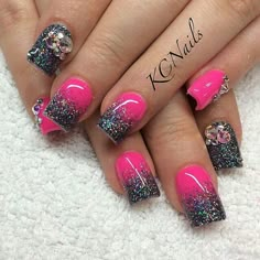 Bright Summer Nails Designs, Faded Nails, Bright Summer Nails, Hot Pink Nails, Green Nail Designs, Art Comic, Diy Nail Designs, Black Nail