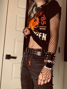 Edgy Fits, Punk Fashion Diy, Rock And Roll Fashion, Alt Outfits, Mens Outfit Inspiration, Alt Fashion, Swaggy Outfits, Alternative Outfits, Punk Fashion