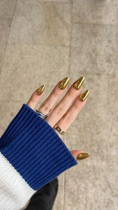 #gold#chrome#nails#nailinspo Gold And Blue Nails Ideas, New Year Nails Gold, Blue And Gold Chrome Nails, Gold Nails Chrome, Chrome Gold Nails, Gold Chrome Nails Designs, Gold And Blue Nails, Bronze Nails Designs