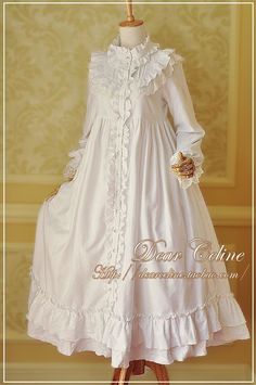 Dress Vintage Aesthetic, Gaun Abad Pertengahan, Maxi Dress Elegant, Dress Elegant Long, Mode Tips, Aesthetic White, Kawaii Dress, Medieval Dress, Cosplay Dress