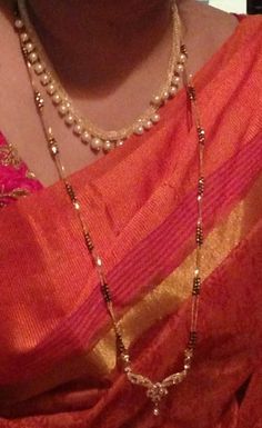 Long Blackbeads Gold, Nallapusala Chain Design Gold, Nallapusala Chain Design, Long Nallapusalu Designs Gold, Black Beads Long Chain Designs, Long Black Beads Mangalsutra Designs, Nallapusalu Designs Gold Long, Long Mangalsutra Designs Gold, Pearl Bridal Jewelry Sets