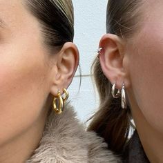 Ear Styling Silver, Dainty Piercings Ears, Second Ear Piercing, Hair Accessories Collection, Chunky Earrings, Local Jewelry, Jewelry Lookbook, Stacked Jewelry, Ear Cuffs