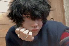 Emo Header, Androgynous Hair, Gothic Hairstyles, Aesthetic Grunge Outfit, Hairstyles Men, Alternative Hair, Fluffy Hair, Hair Reference, Short Hair Haircuts