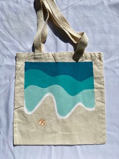 Ideias para ecobags  ￼ ￼ ￼ ￼ ￼ ￼ ￼ ￼ ￼ ￼ ￼ ￼ ￼ ￼ Totes Bags Design, Beach Bag Painting Ideas, Beach Tote Bags Diy Paint, Toot Bag Idea, Diy Painted Canvas Bags, Painted Beach Bag, Bags Painting Ideas, Tote Bag Painting Ideas Beach, Toat Bag Painting Ideas