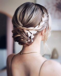 Bride Hairstyles Updo, Classic Wedding Hair, Wedding Hair Inspiration