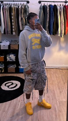 Asap Nast Style, Urban Street Wear Mens, Birthday Fits Men, Male Streetwear Outfits, Nba Fashion Outfits, Af1 Outfit Men, Street Wear Men Outfits, Chill Outfits Men, Urban Street Style Streetwear Fashion Men