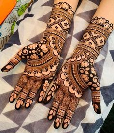 Mehendi Designs For Hands Fancy, Mehendi Designs For Hands Front And Back, Bridal Half Hand Mehndi Designs, Bridal Mehendi Designs Front Hands, Simple Engagement Mehndi Designs Unique, Latest Mehndi Designs For Engagement, Mehendi Designs Half Hand, Semi Bridal Mehendi Design Back Hand, Karwachauth Mehndi Designs Latest Simple