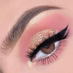 Eye Makeup Glitter, Make Up Diy, Pink Eyeliner, 50 Makeup, Eye Makeup Designs